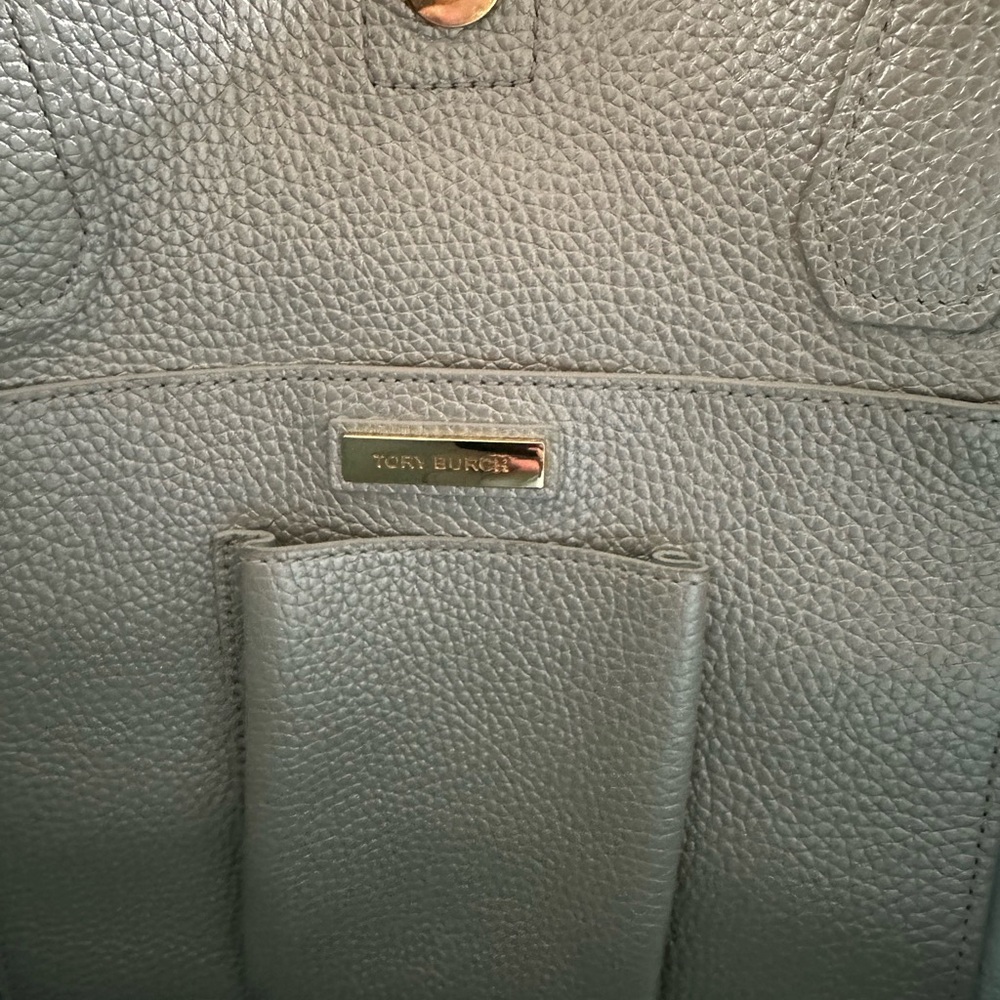 Tory Burch Silver Tote Bag - Picture 7 of 16